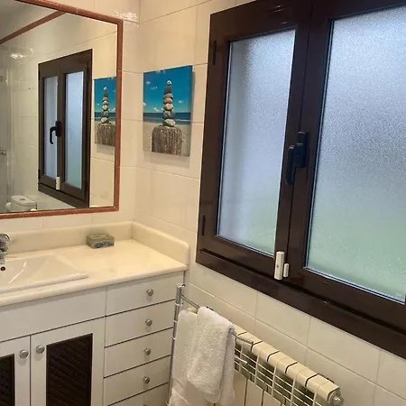 Maravillosa Casa Entre El Mar Y La Montana