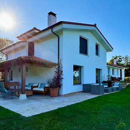 فيلة Maravillosa Casa Entre El Mar Y La Montana *